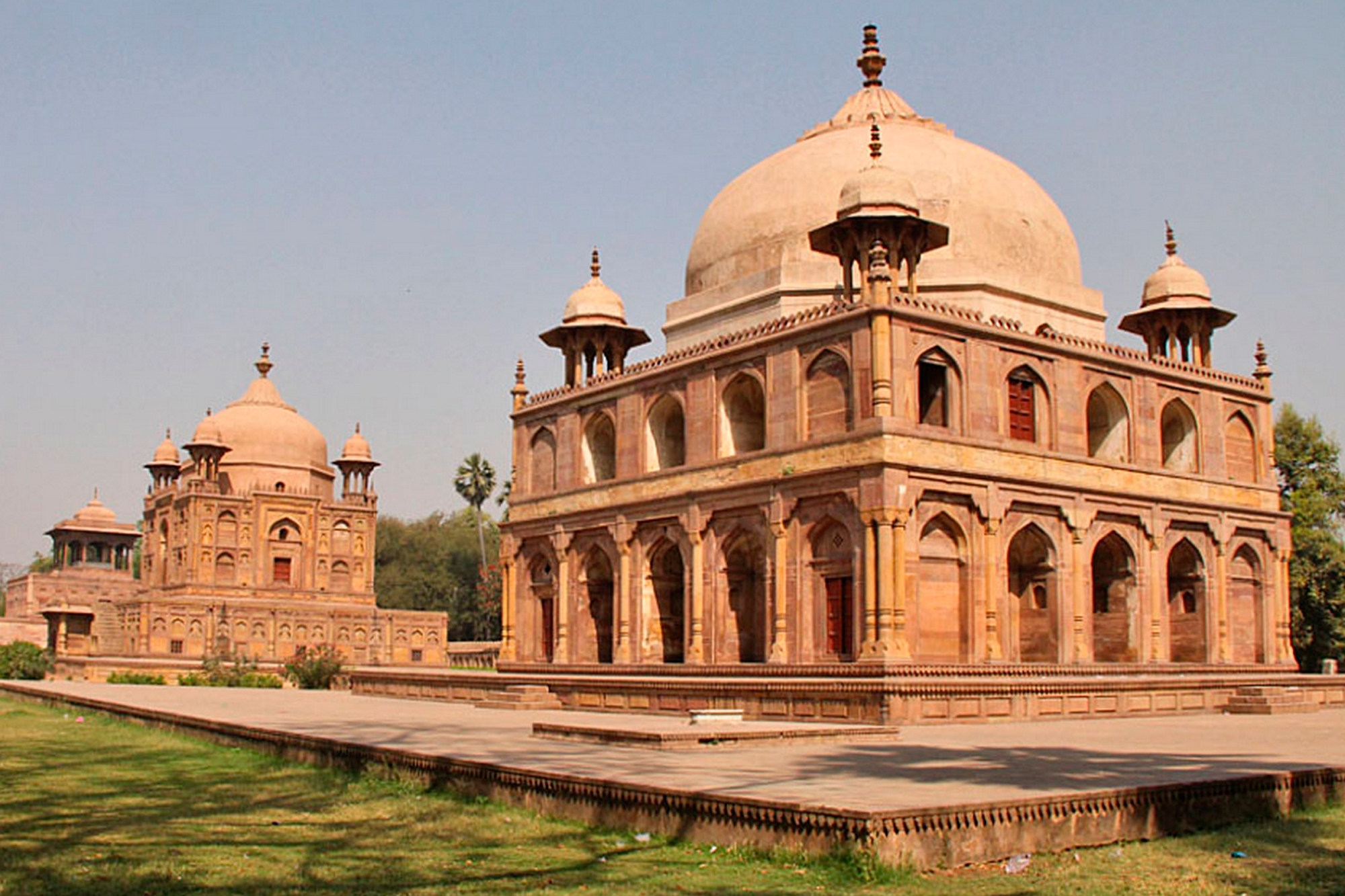 prayagraj taxi service